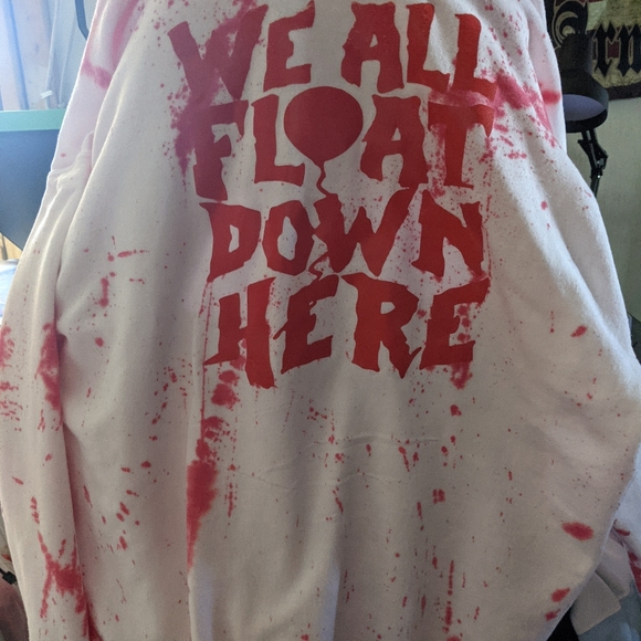 Custom it hoodie - Picture 2 of 2